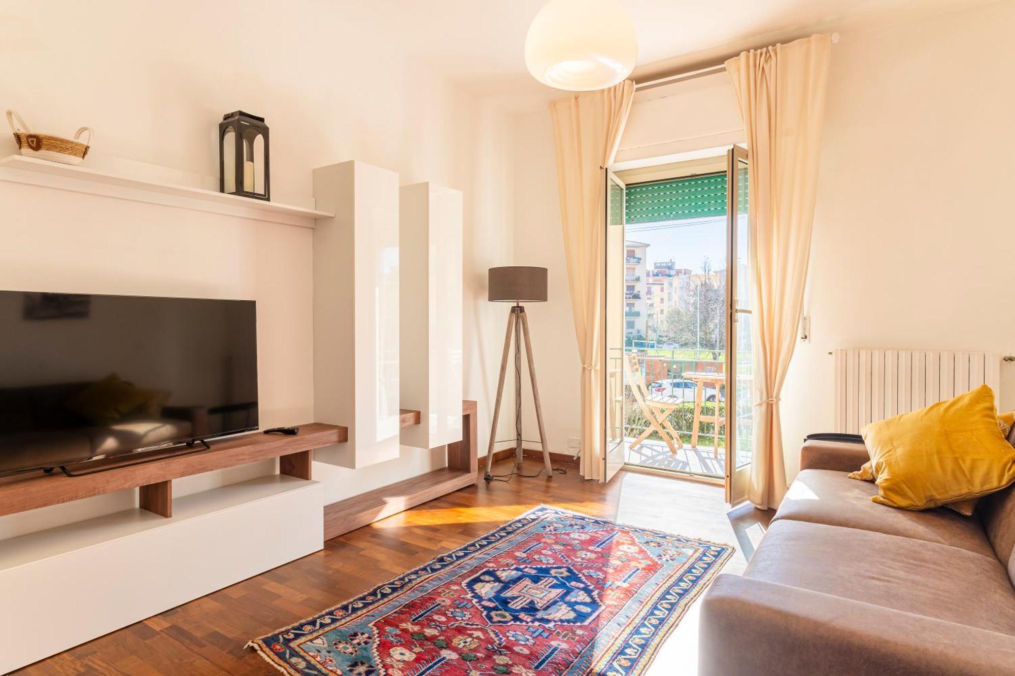Hospital Riuniti - Lovely Apartment With Parking! Livorno Exterior photo